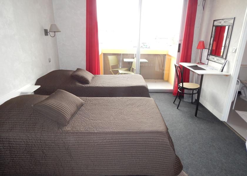 Nouvelle-Aquitaine Parentis-en-Born Room