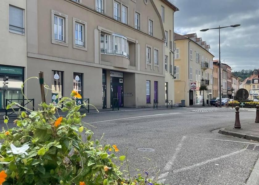 Grand Est Saint-Avold Facade