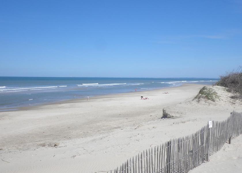 Nouvelle-Aquitaine Soulac-sur-Mer Beach