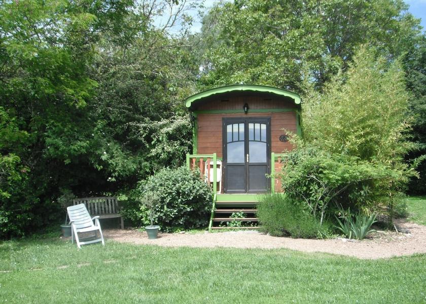 Bourgogne-Franche-Comte Varennes-Vauzelles Terrace