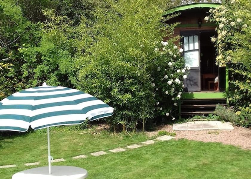 Bourgogne-Franche-Comte Varennes-Vauzelles Terrace