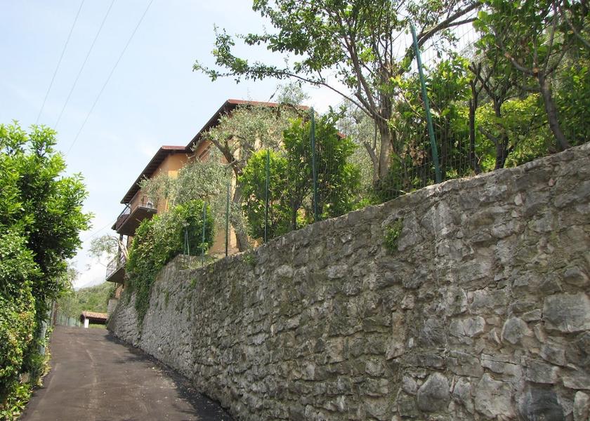 Veneto Brenzone sul Garda Entrance