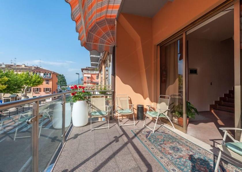 Veneto Brenzone sul Garda Entrance