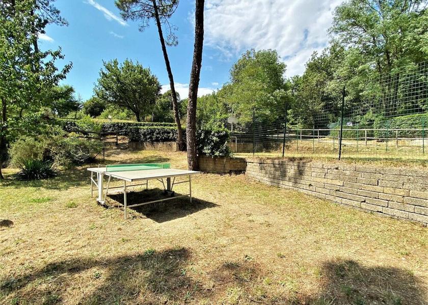 Tuscany Capraia e Limite Property Grounds