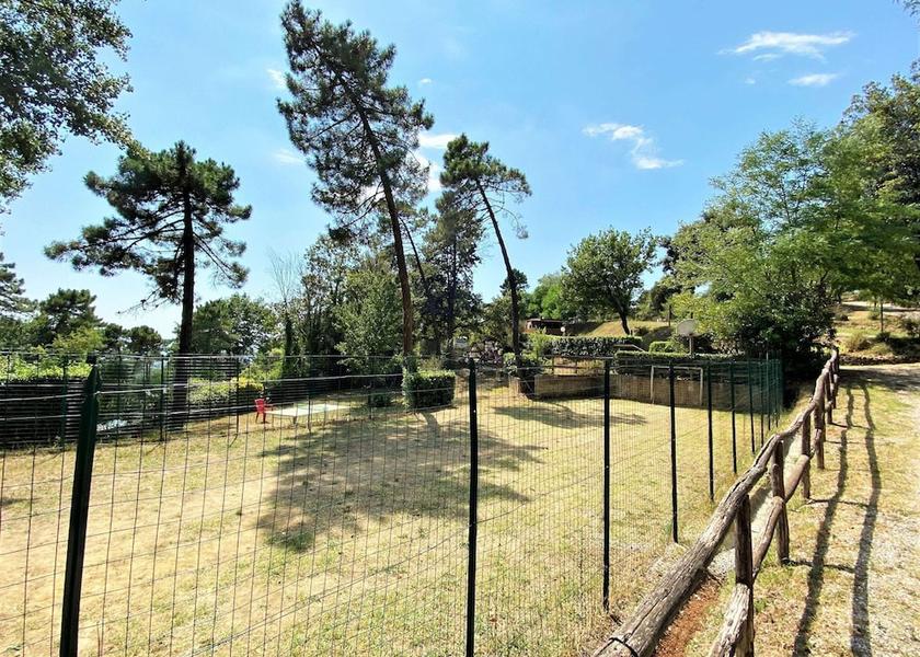 Tuscany Capraia e Limite Property Grounds