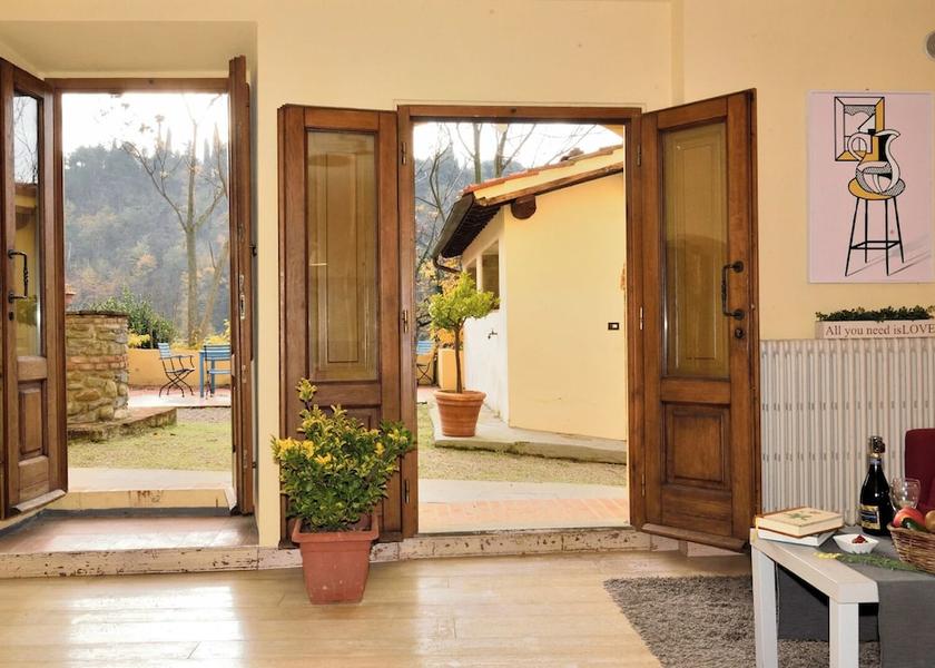 Tuscany Castelfranco Piandisco Interior Entrance