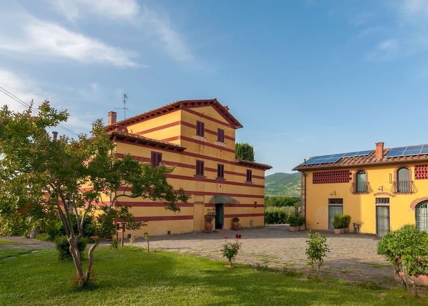 Tuscany Castelfranco Piandisco Exterior Detail