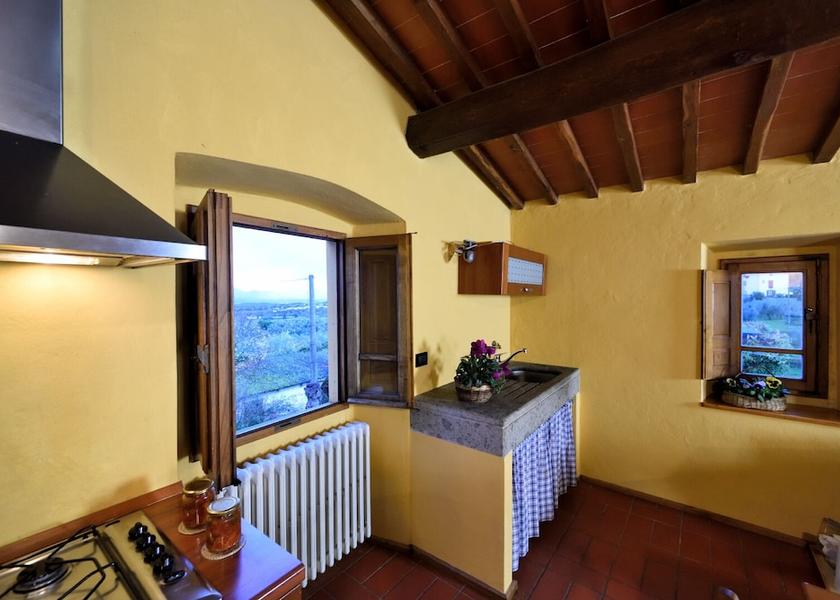 Tuscany Castelfranco Piandisco Interior Entrance
