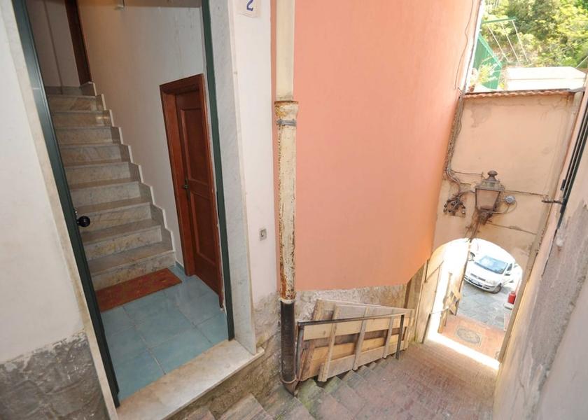 Campania Cetara Entrance