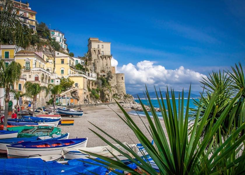 Campania Cetara Beach