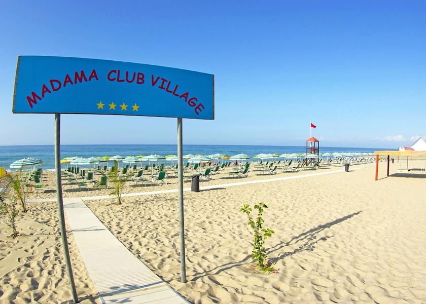 Calabria Cutro Beach