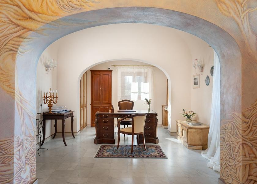 Tuscany Gambassi Terme Reception