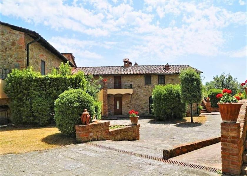 Tuscany Gambassi Terme Exterior Detail