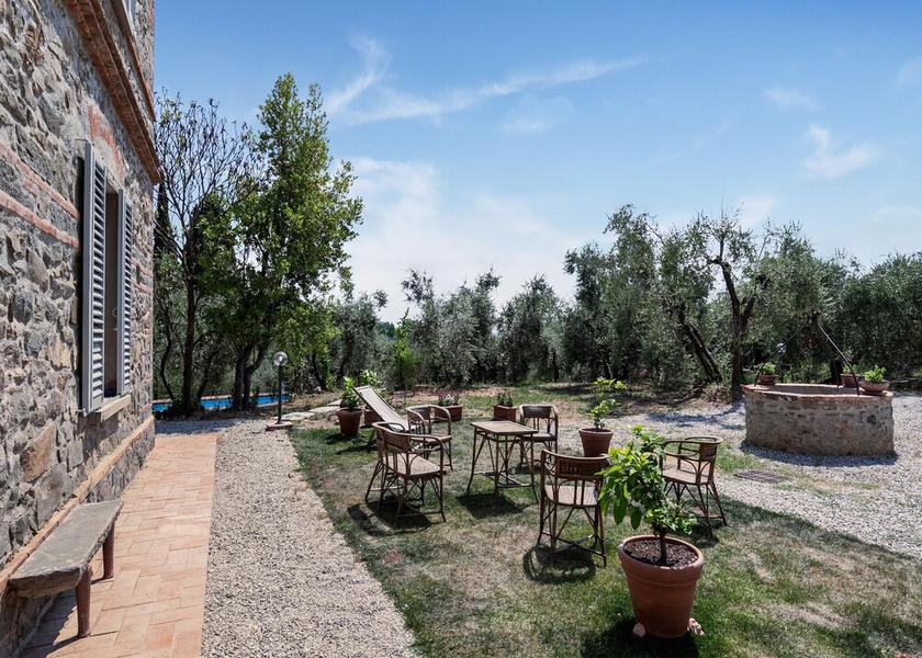 Tuscany Larciano Balcony