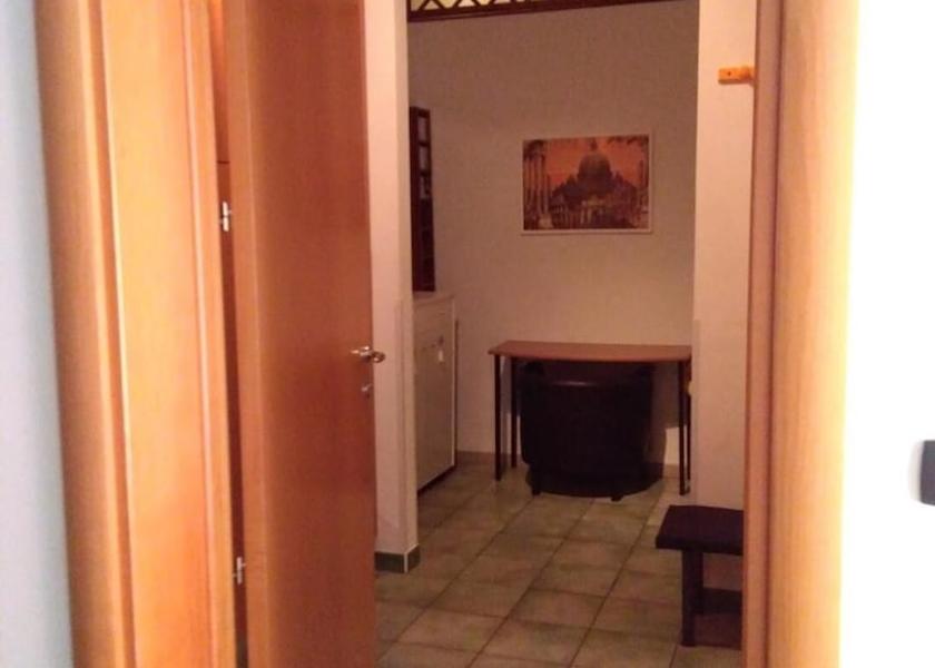 Puglia Lizzanello Interior Entrance