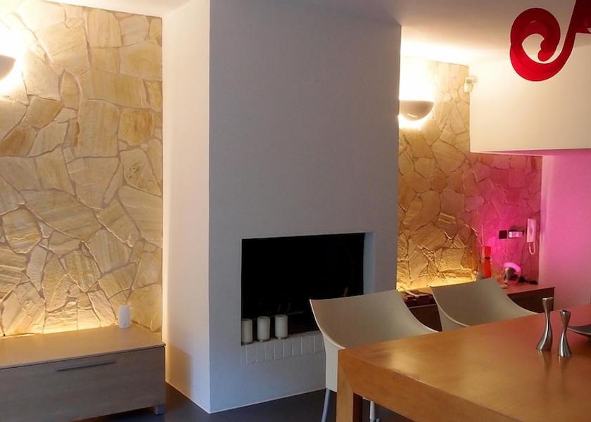 Puglia Lizzanello Interior Entrance