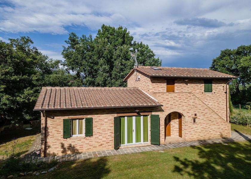 Tuscany Marciano della Chiana Exterior Detail