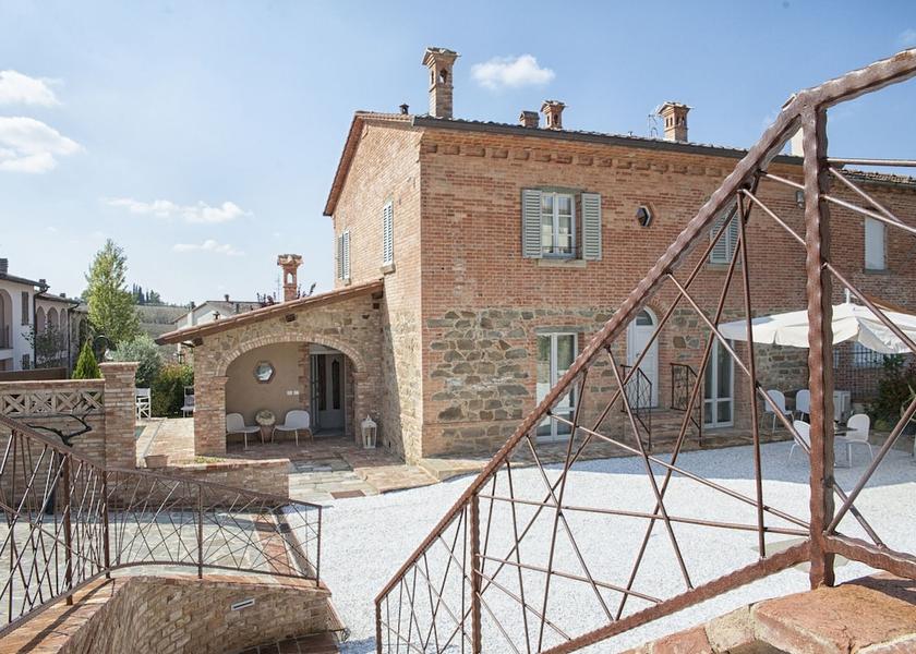 Tuscany Marciano della Chiana Exterior Detail