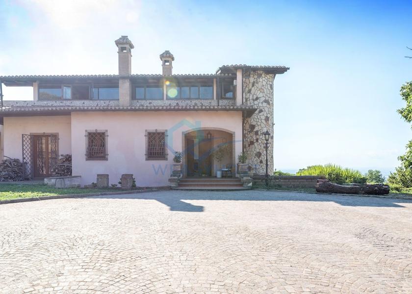 Lazio Monte Compatri Exterior Detail