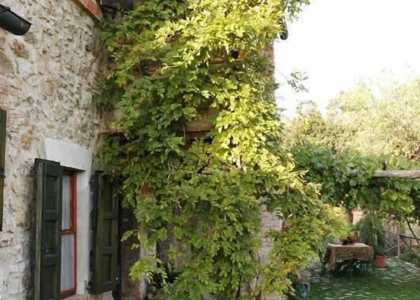 Tuscany Monterotondo Marittimo Exterior Detail