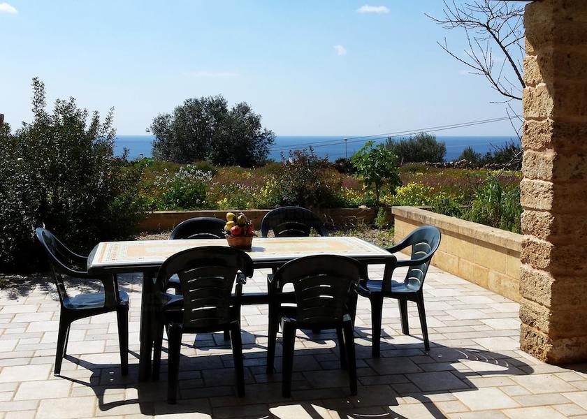 Puglia Patu Balcony