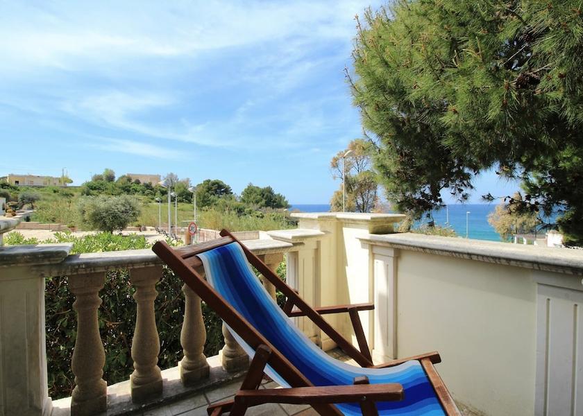 Puglia Patu Balcony