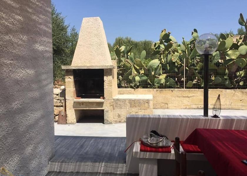 Puglia Patu BBQ/picnic area