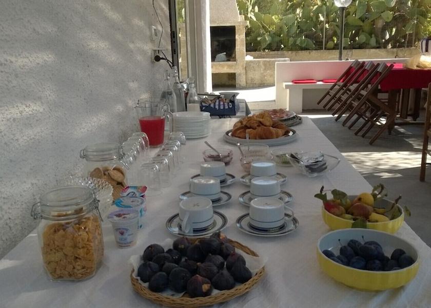 Puglia Patu Breakfast buffet