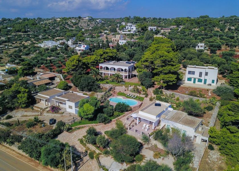 Puglia Patu Exterior Detail