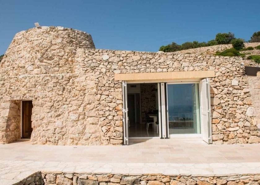 Puglia Patu Entrance