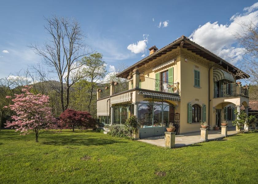 Piedmont San Bernardino Verbano Facade