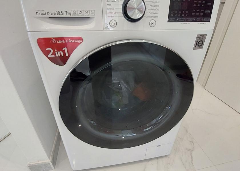 Liguria Sanremo Interior Entrance