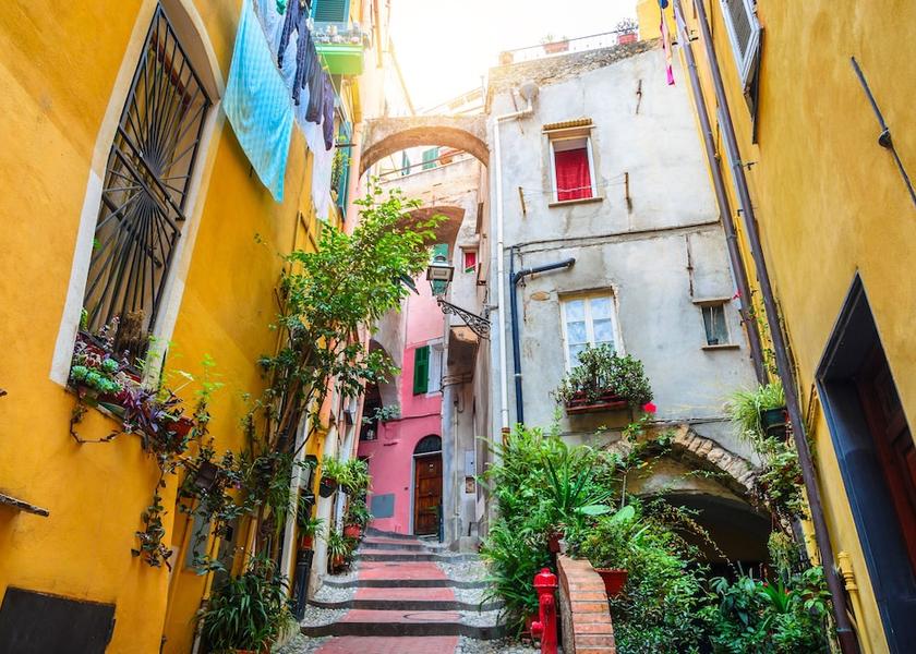 Liguria Sanremo Exterior Detail