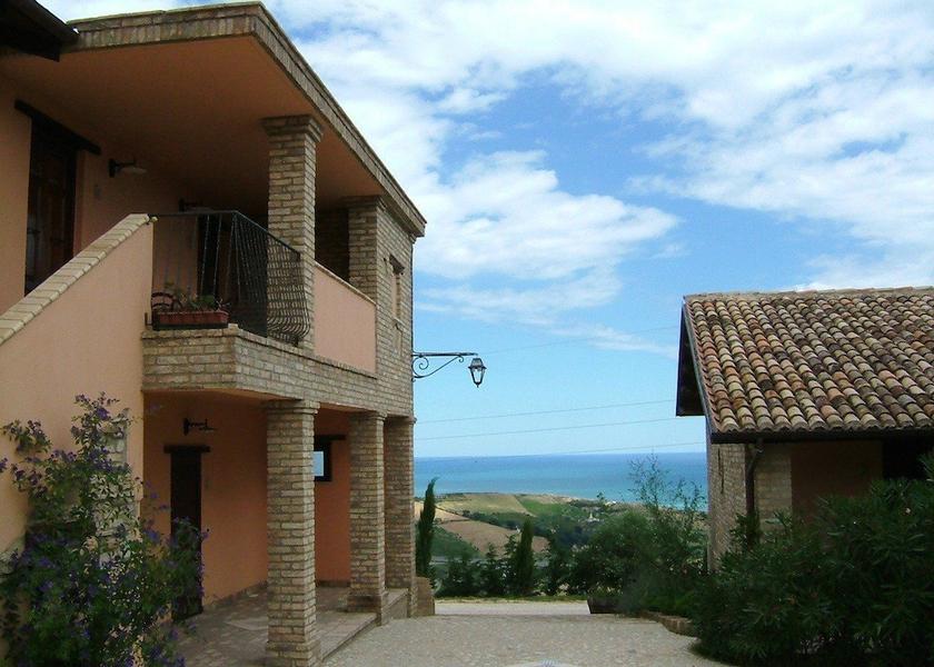 Abruzzo Silvi Exterior Detail