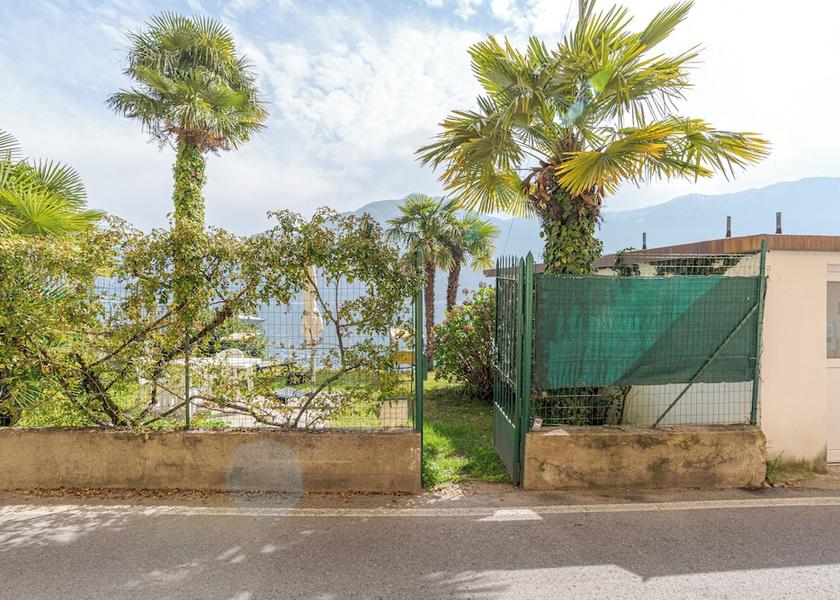 Lombardy Tremezzina Property Grounds