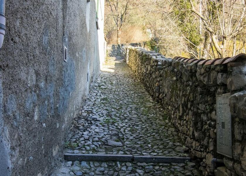Lombardy Tremezzina Exterior Detail