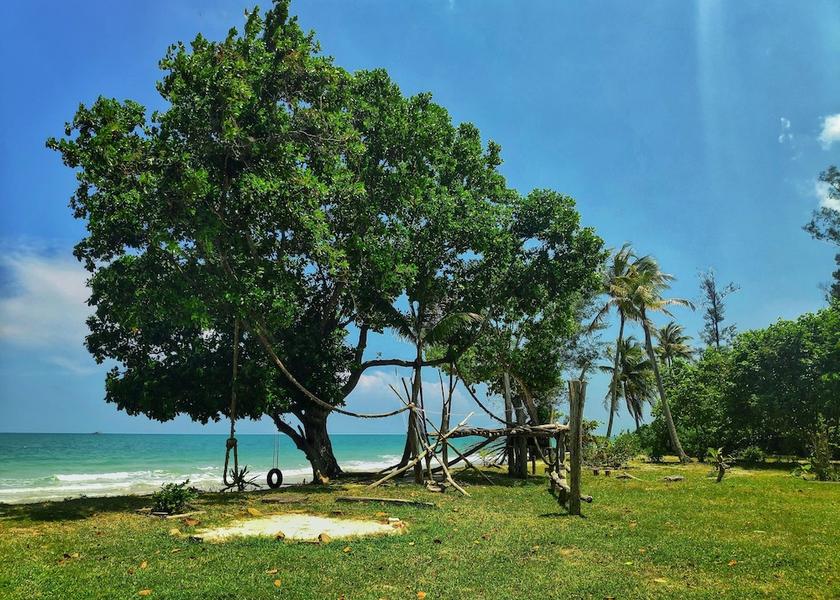 Sabah Kuala Penyu Exterior Detail