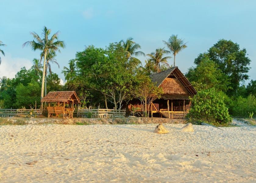 Sabah Kuala Penyu Exterior Detail
