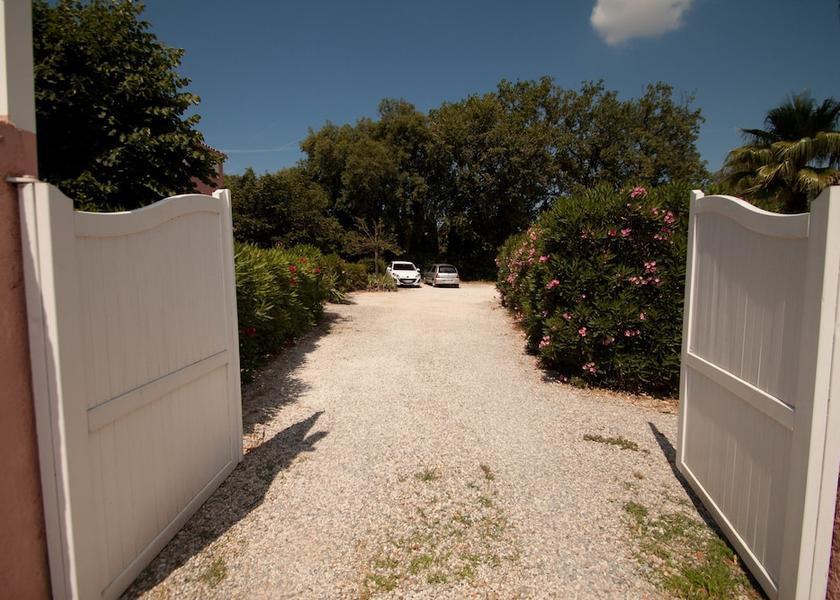 Var Puget-sur-Argens Entrance
