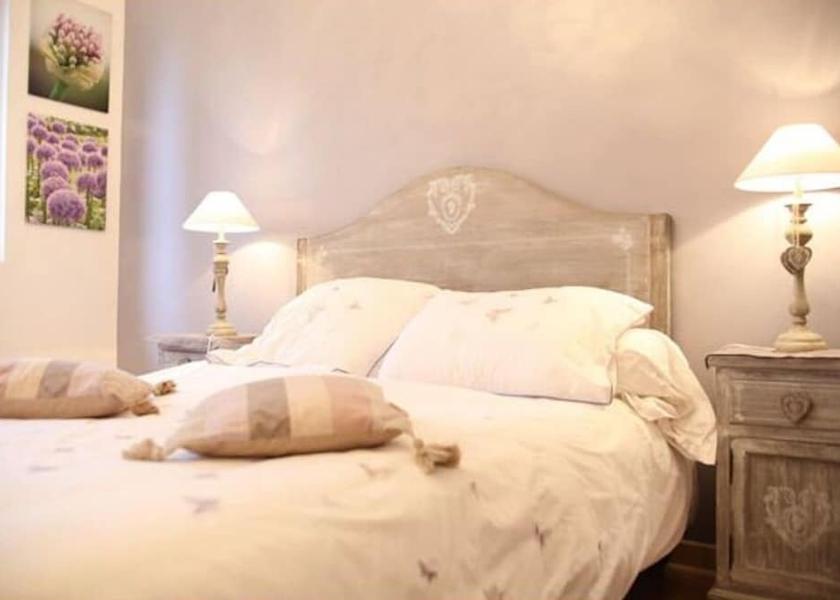 Auvergne-Rhône-Alpes Rillieux-la-Pape Room