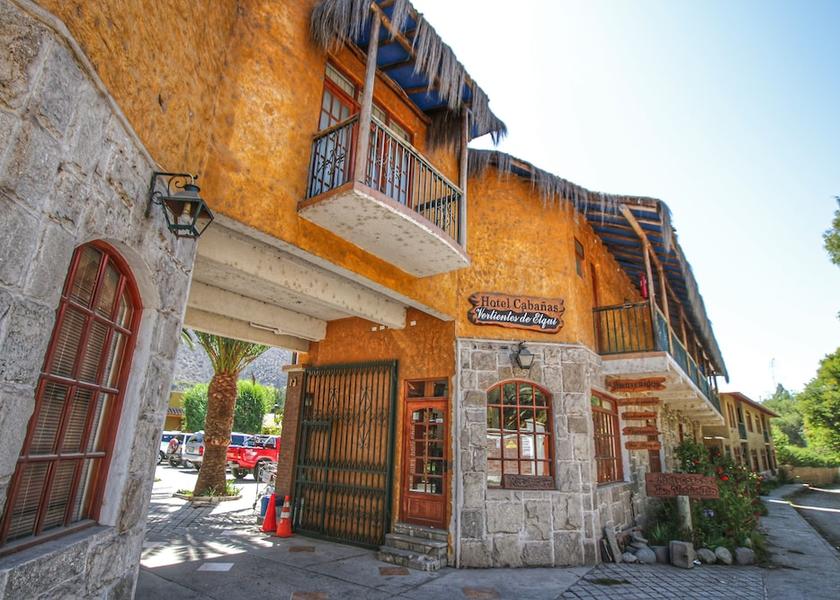 Coquimbo (region) Vicuna Exterior Detail