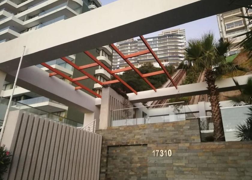 Valparaiso (region) Vina del Mar Entrance