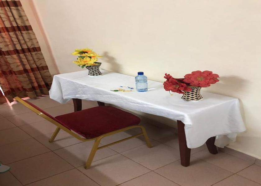  Ouagadougou In-Room Amenity