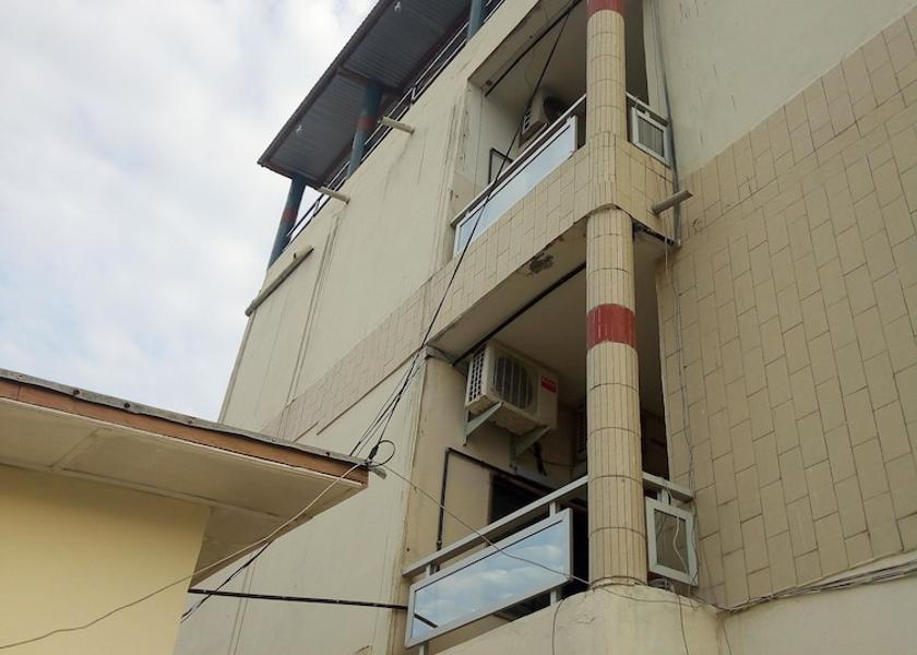  Cotonou Exterior Detail