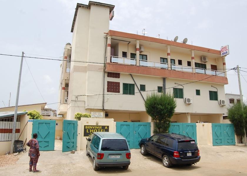  Cotonou Facade