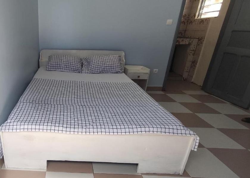  Cotonou Room