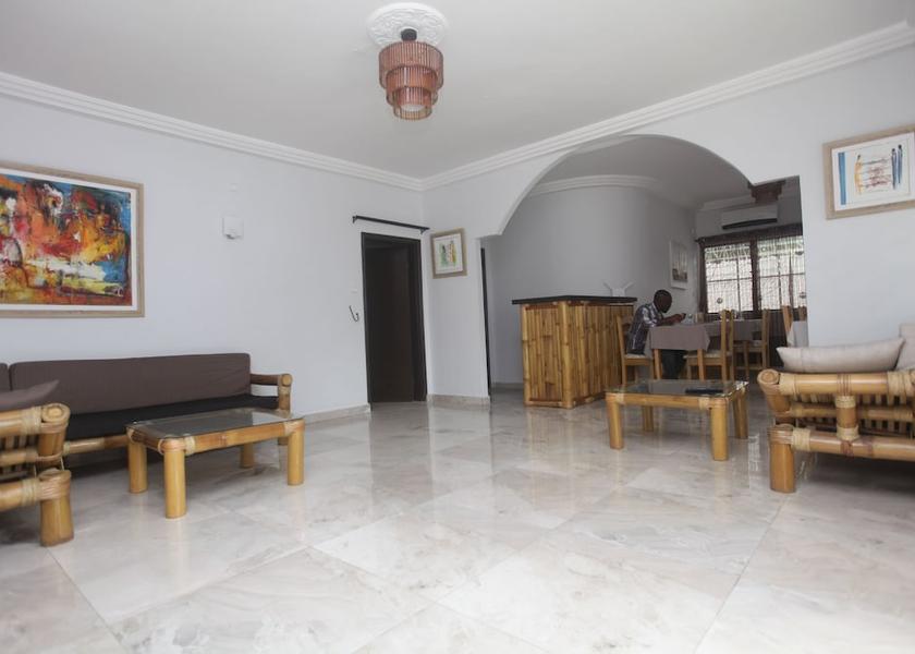  Cotonou Lobby