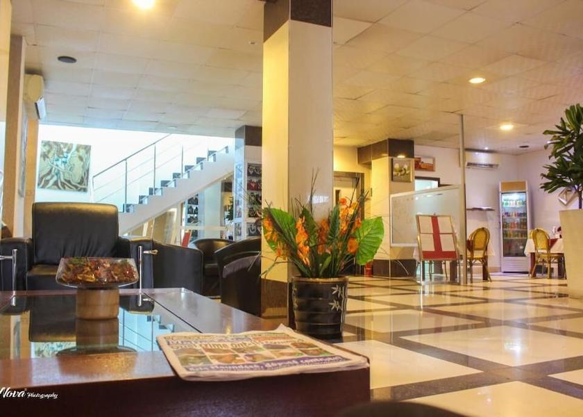  Cotonou Lobby
