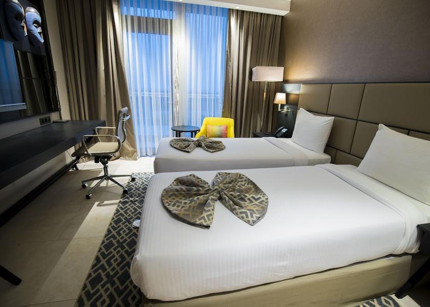  Brazzaville Room