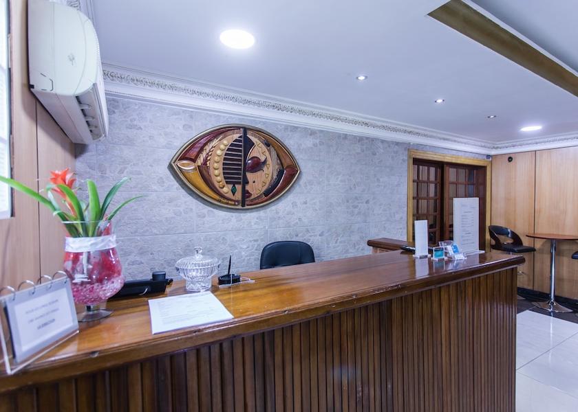  Libreville Interior Entrance